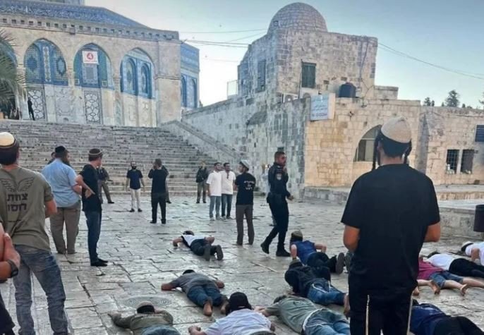 حذّر فخري أبو دياب، عضو لجنة أمناء الأقصى المختصّ في شؤون القدس، من أن تستغلّ جماعات «الهيكل» موسم الأعياد الي