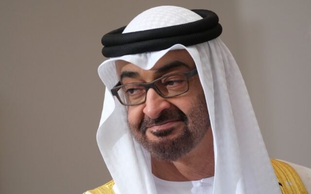 الإمارات تعلن قنوات اتصالٍ مباشرة بإسرائيل منذ خمس سنوات