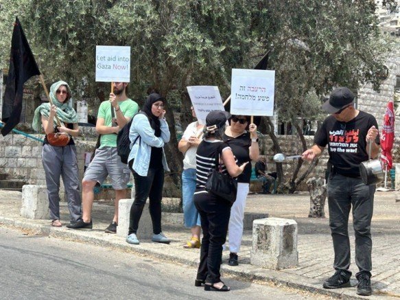 بيانٌ للحزب يدعو إلى مرجعيةٍ أهلية جامعة وآلياتٍ مستقلّة للتعامل مع شكاوى الاعتداء والتحرّش، ويتناول اتهاماتٍ