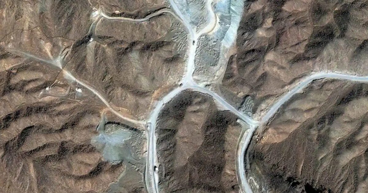 أعلن رافائيل غروسي، مدير الوكالة الدولية للطاقة الذرية، أنّ ثمّة نشاطاً جارياً في الموقع الإيراني المعروف بـ«ج
