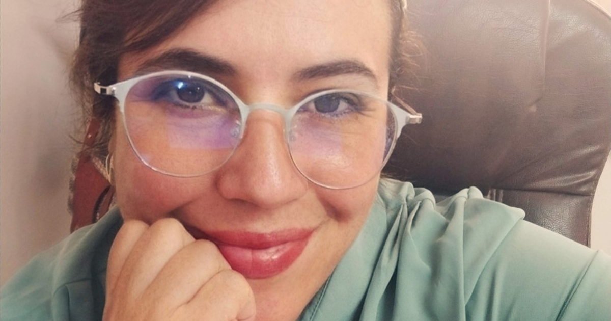 تبدأ المسألة بمقارنةٍ بسيطة: ضع إفريقيا وغرينلاند على خريطة العالم التقليدية، فتقول العين إنّ الفارق بينهما لي
