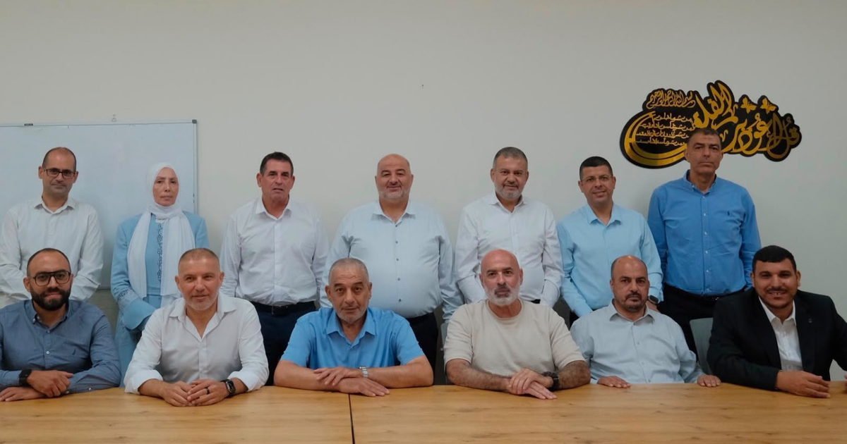 عقدت القائمة العربية الموحّدة اجتماعاً لمرشّحيها في مدينة كفر قاسم يوم الاثنين، وذلك قبيل انتقالهم إلى القدس ل