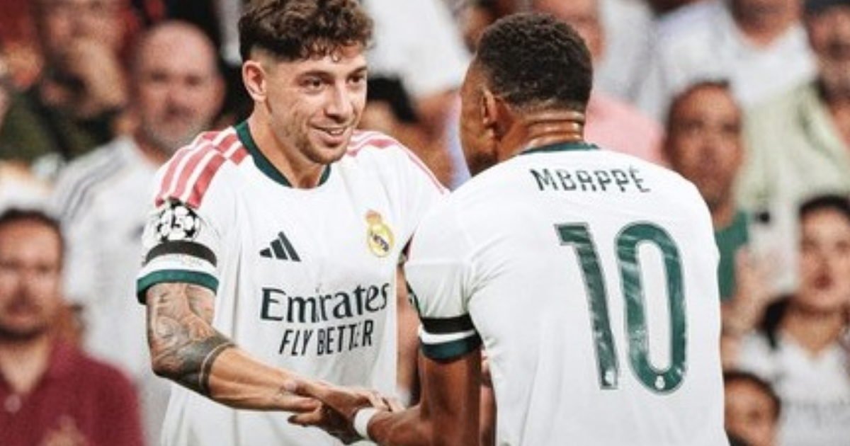 افتتح ريال مدريد مشواره في دوري أبطال أوروبا هذا الموسم بفوزٍ على ضيفه إنتر ميلان بهدفين مقابل هدفٍ واحد مساء