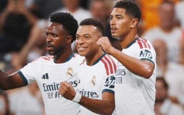 ريال مدريد يكسب رايو فايكانو برباعية ومبابي يساهم في ثلاثة أهداف