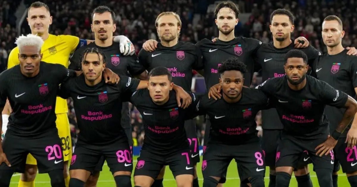 ظهر نادي صباح الأذربيجاني للمرّة الأولى في دوري أبطال أوروبا، وكان خصمُه في هذا الظهور مانشستر يونايتد. غير أن