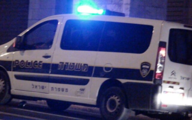 الشرطة تعتقل ثلاثة وتلاحق رابعاً بعد إطلاق نار في عرعرة