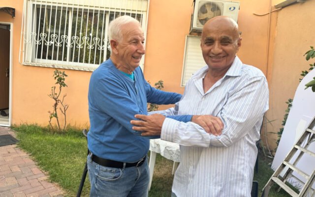 عودة مصطفى بيرو إلى يافا بعد ستين عاماً من الغربة