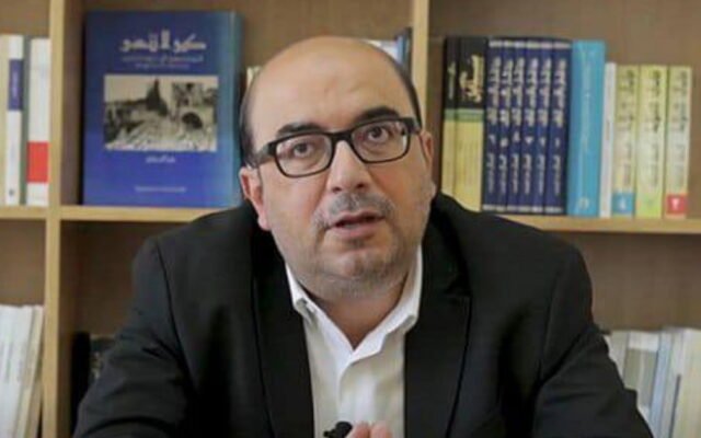 أبو شحادة يسحب ترشحه ويتحدى الشطب عبر صناديق الاقتراع